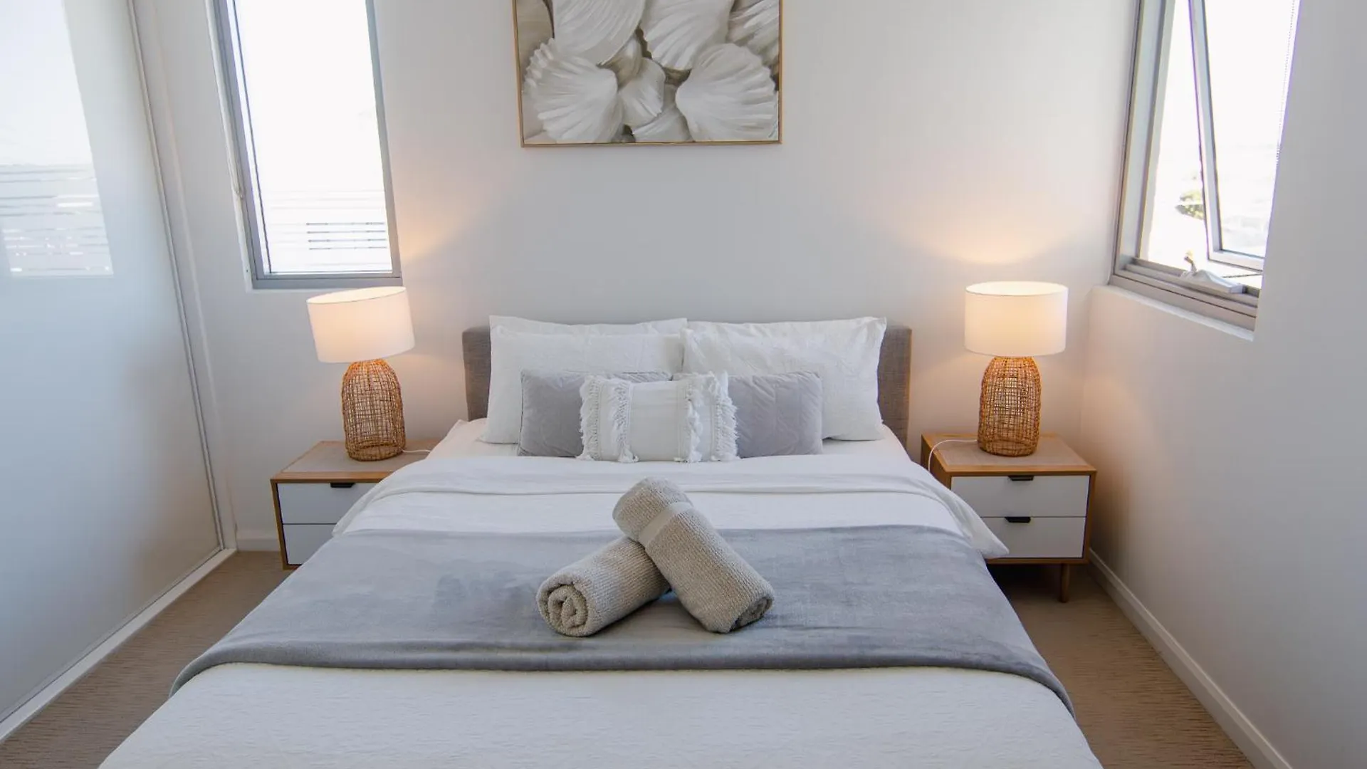 اتصالات Nova Apartment Mooloolaba Beach 